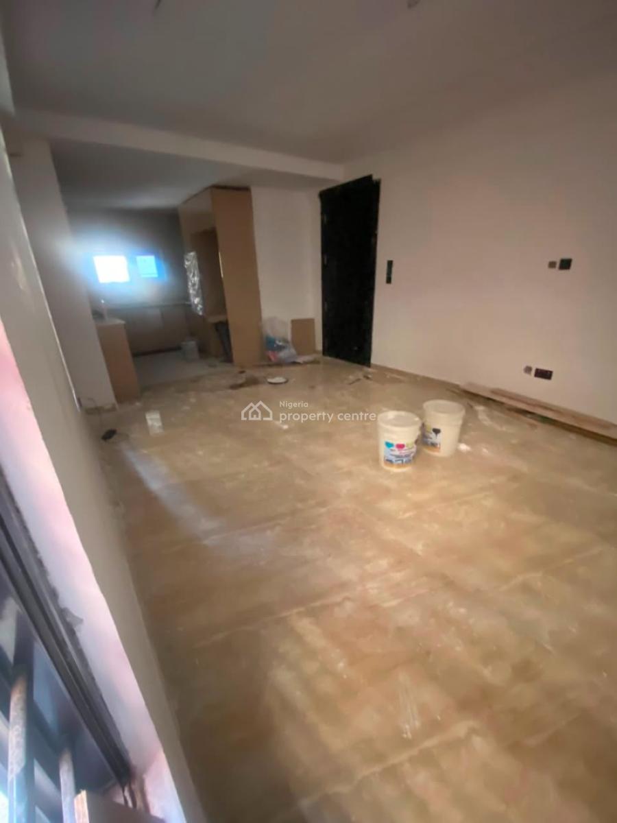 *luxury  One Bedroom Apartment *, Salem,ikate, Lekki, Lagos, Mini Flat (room and Parlour) for Rent