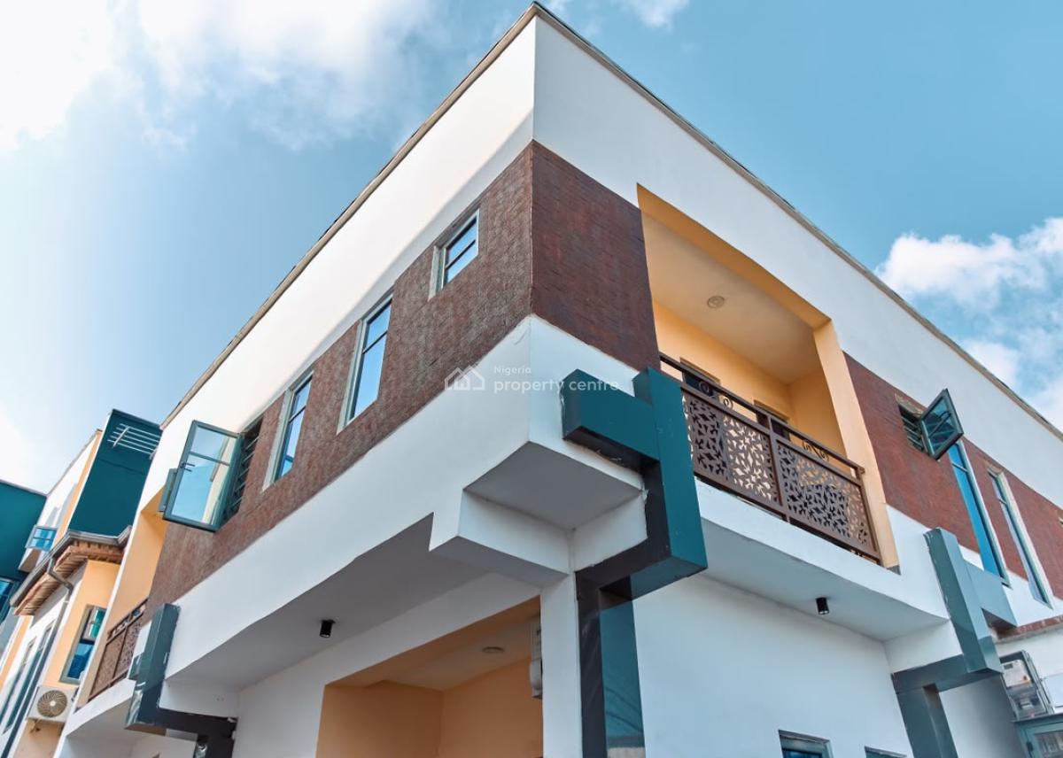 Colorful & Magnetic Apartment, Deni, Yaba, Lagos, Self Contain (single Rooms) Short Let