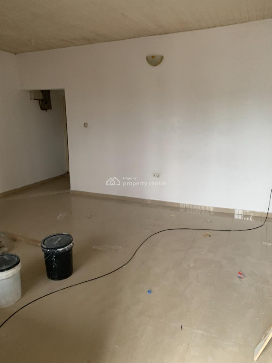 Extra Large Mini Flat Upstairs with Personal Prepaid Meter, Abijo, Victory Villa Estate, Ajah, Lagos, Mini Flat (room and Parlour) for Rent