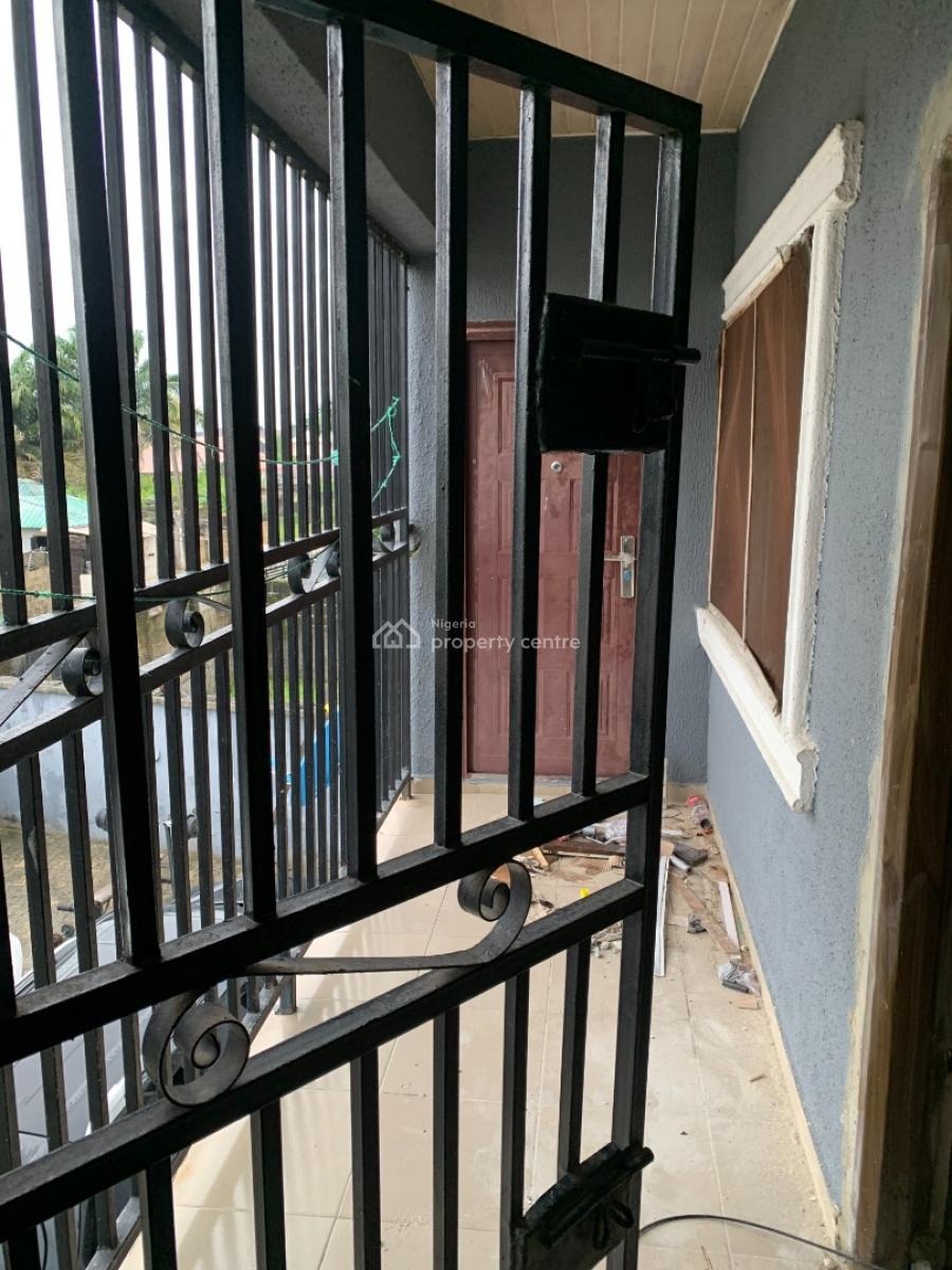 Extra Large Mini Flat Upstairs with Personal Prepaid Meter, Abijo, Victory Villa Estate, Ajah, Lagos, Mini Flat (room and Parlour) for Rent
