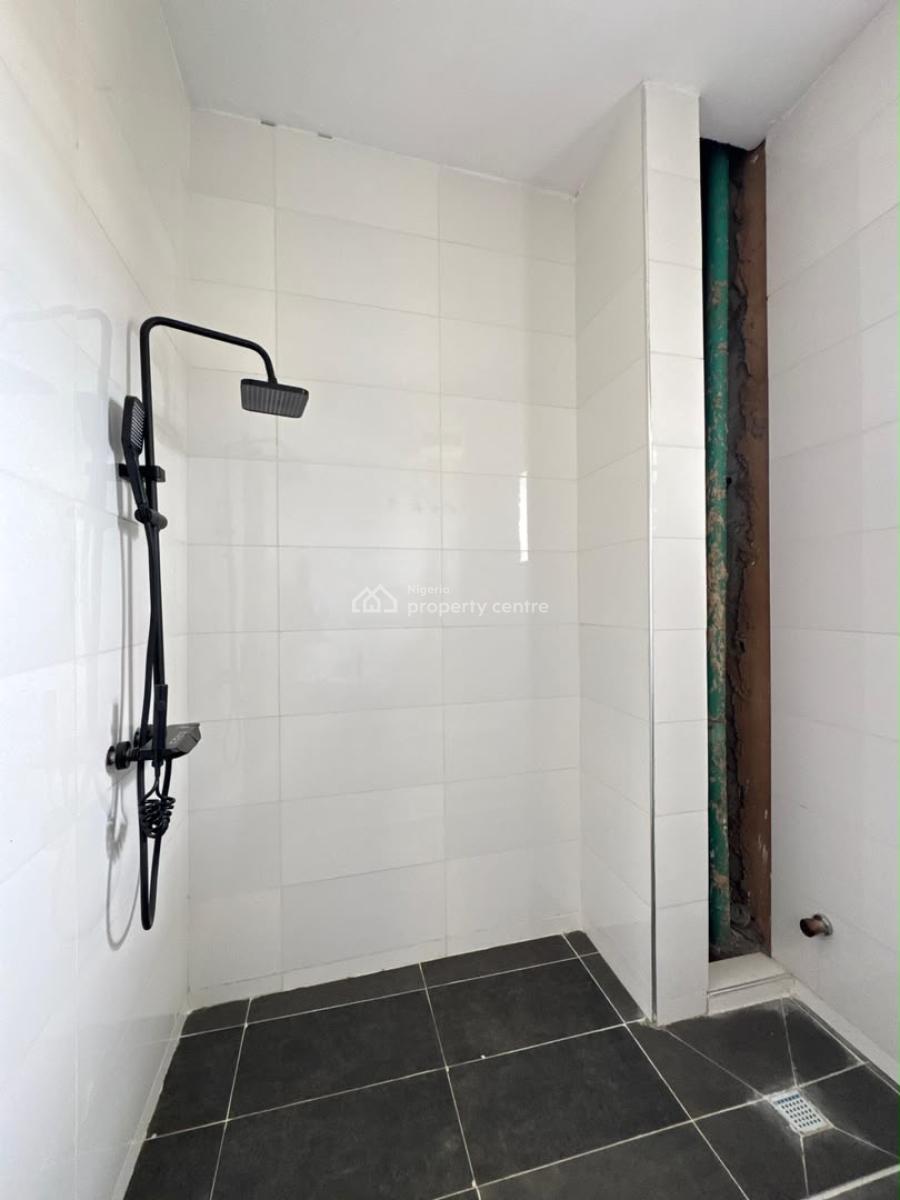 Newly Built 2 / 3 Bedroom Apartments, Surulere, Lagos, Block of Flats for Sale