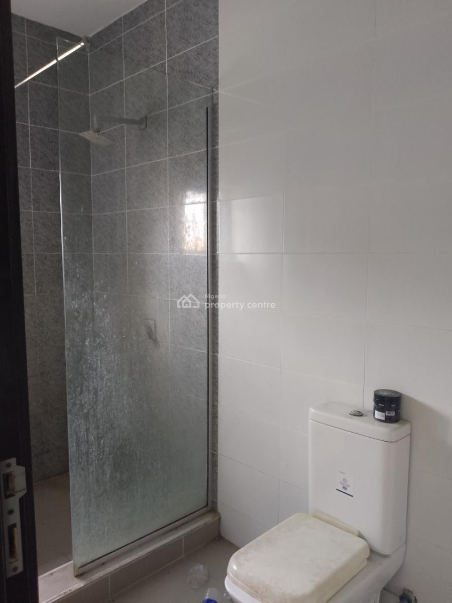 Very Spacious and Beautiful 3 Bedroom Terrace Duplex with Bq, Mobile Road, Ilaje, Ajah, Lagos, Terraced Duplex for Rent