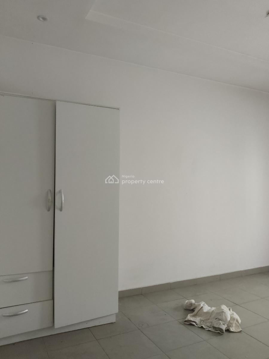 Very Spacious and Beautiful 3 Bedroom Terrace Duplex with Bq, Mobile Road, Ilaje, Ajah, Lagos, Terraced Duplex for Rent
