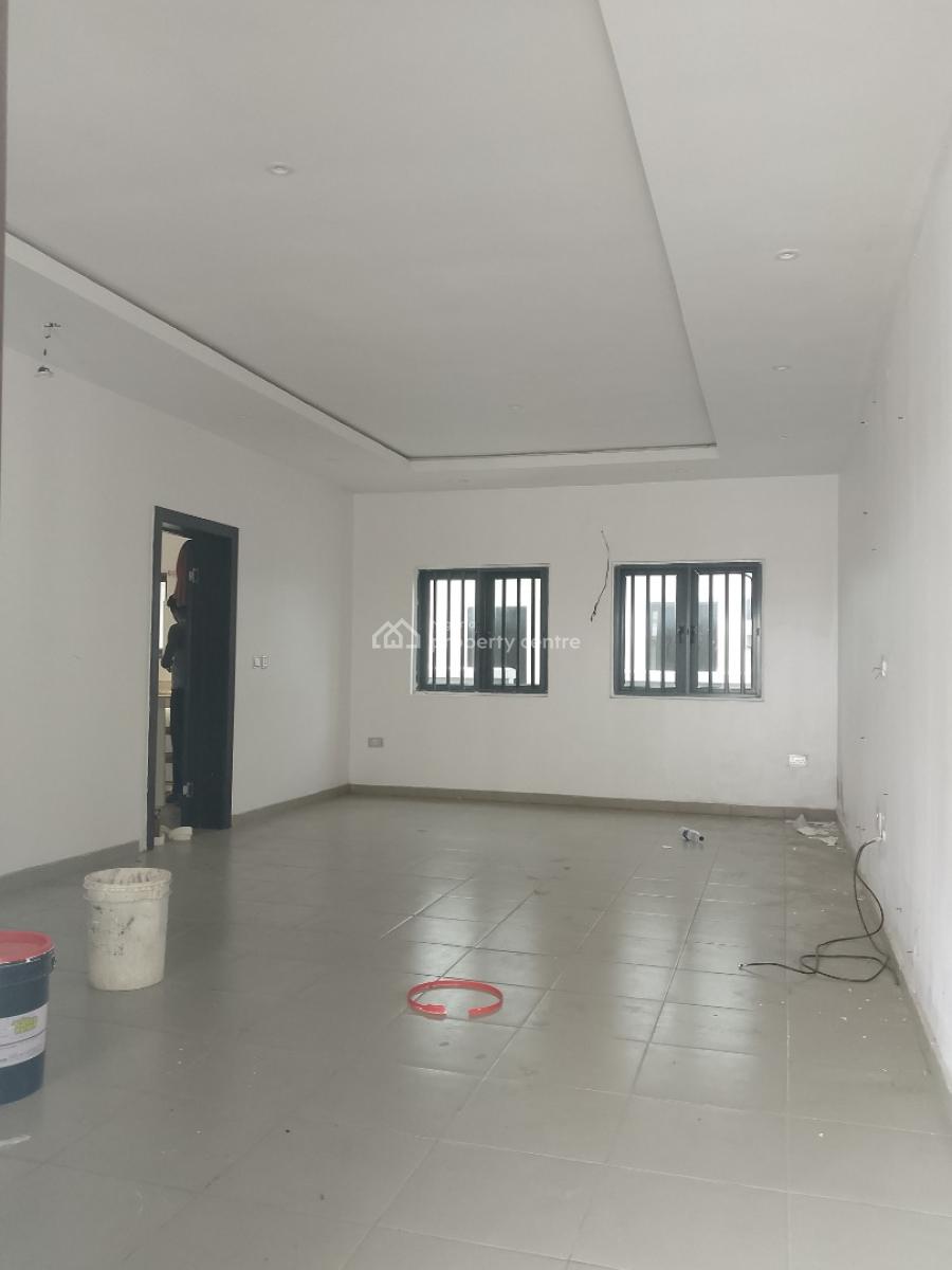 Very Spacious and Beautiful 3 Bedroom Terrace Duplex with Bq, Mobile Road, Ilaje, Ajah, Lagos, Terraced Duplex for Rent