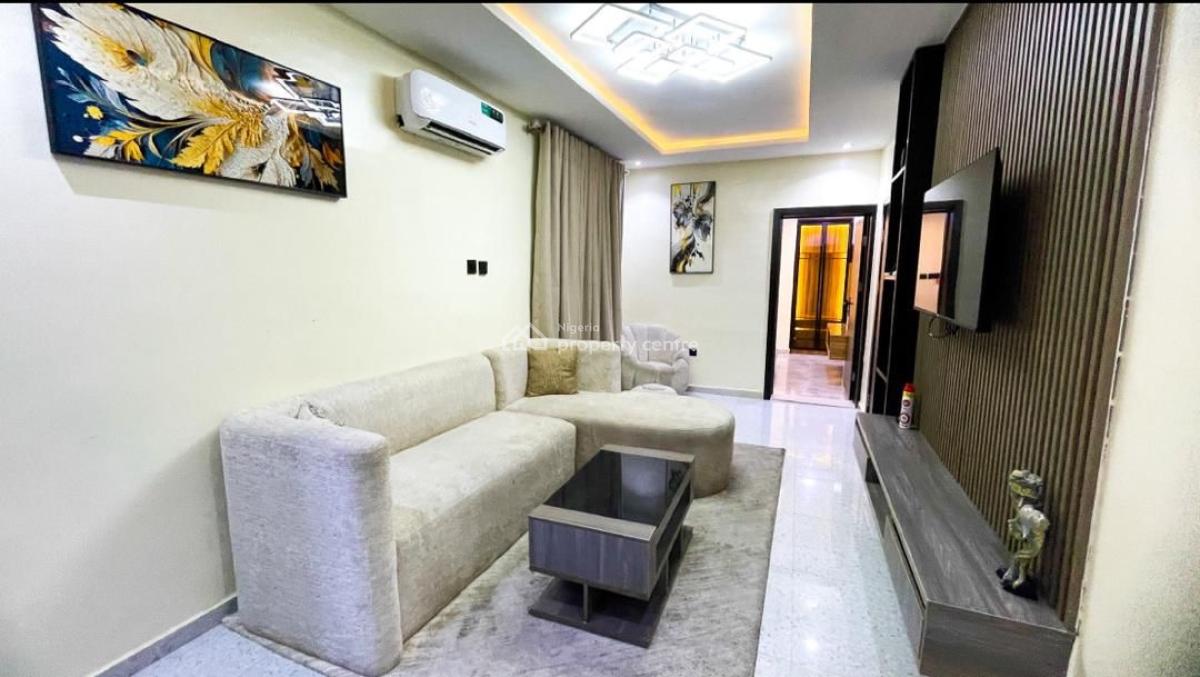 Newly Cozy 1 Bedroom Apartment with Ps5, Snooker Board, Air Hocke, Lekki Phase 1, Lekki, Lagos, Flat / Apartment Short Let