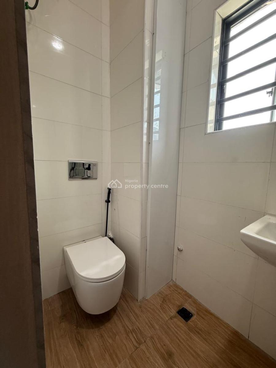 1, 2 & 3 Bedroom Serviced Apartment, 1bedroom : 150m  2bedroom : 250m  3bedroom : 280m, Lekki Phase 1, Lekki, Lagos, Block of Flats for Sale