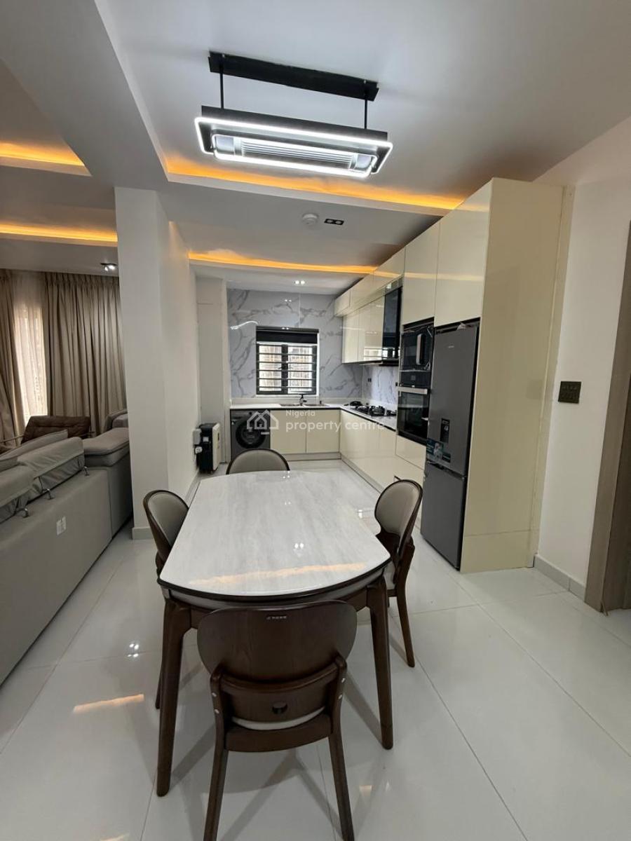 1, 2 & 3 Bedroom Serviced Apartment, 1bedroom : 150m  2bedroom : 250m  3bedroom : 280m, Lekki Phase 1, Lekki, Lagos, Block of Flats for Sale