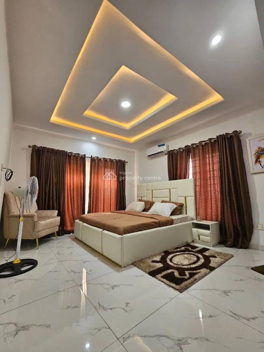 Four-bedroom Semi Detached, Maryland, Lagos, Semi-detached Duplex for Sale