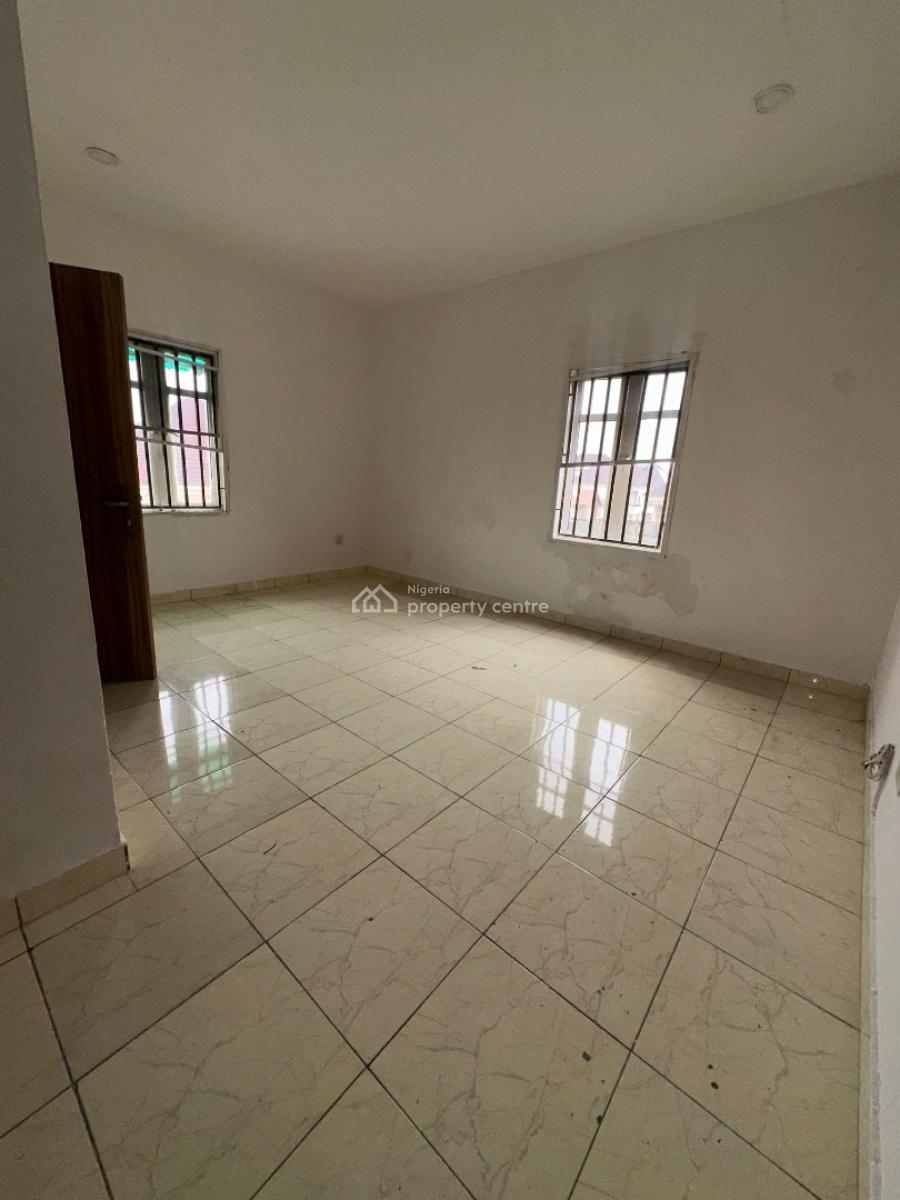 Specious 3bedroom Apartment +bq, East Gate Estate /idado, Lekki, Lagos, Flat / Apartment for Rent