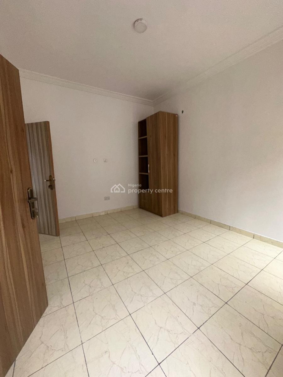 Specious 3bedroom Apartment +bq, East Gate Estate /idado, Lekki, Lagos, Flat / Apartment for Rent