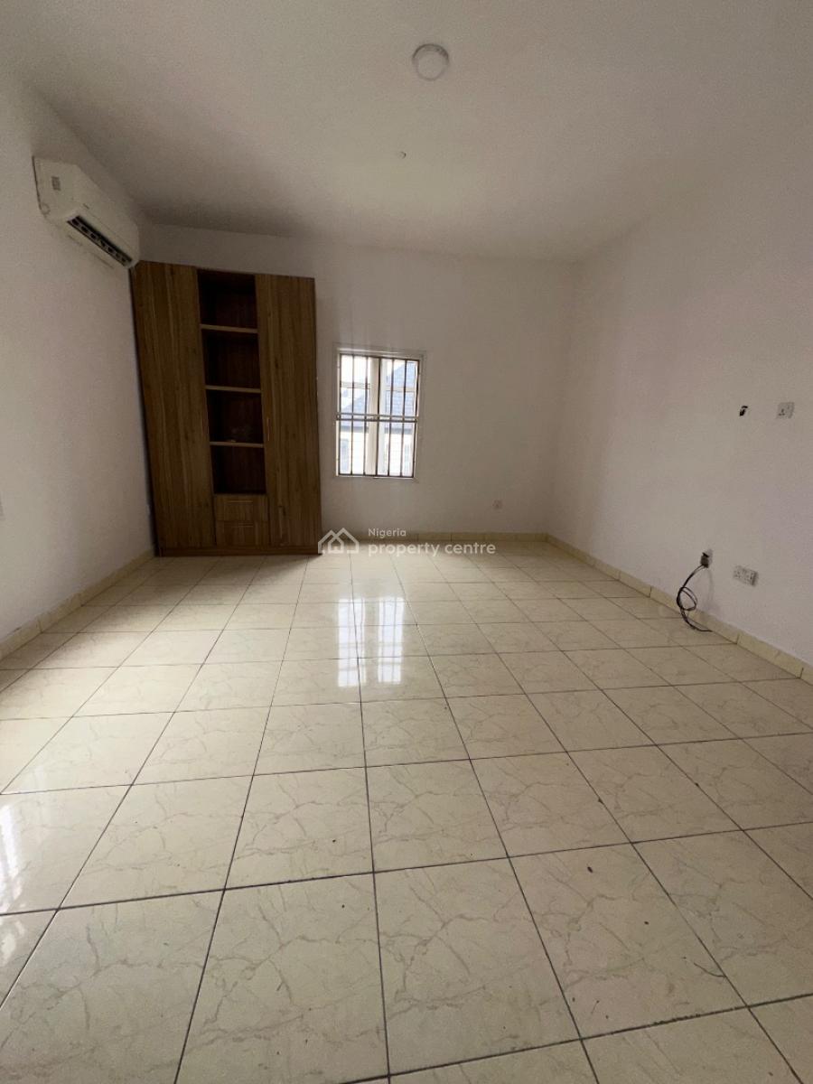 Specious 3bedroom Apartment +bq, East Gate Estate /idado, Lekki, Lagos, Flat / Apartment for Rent