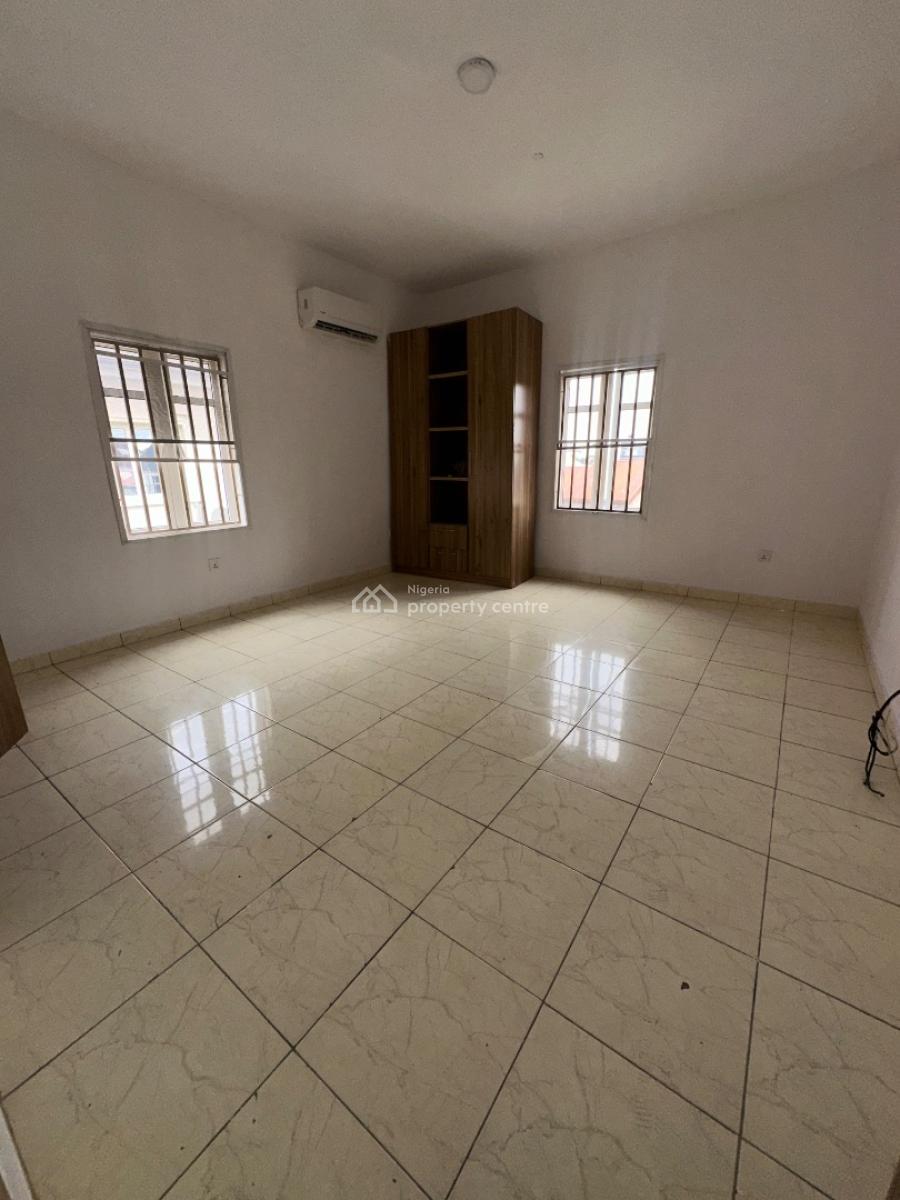 Specious 3bedroom Apartment +bq, East Gate Estate /idado, Lekki, Lagos, Flat / Apartment for Rent