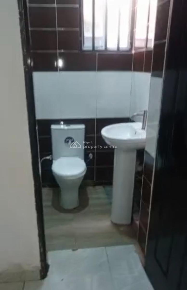 3bedroom Flat at Adeniyi Jones, Adeniyi Jones Estate Ikeja, Adeniyi Jones, Ikeja, Lagos, Flat / Apartment for Rent
