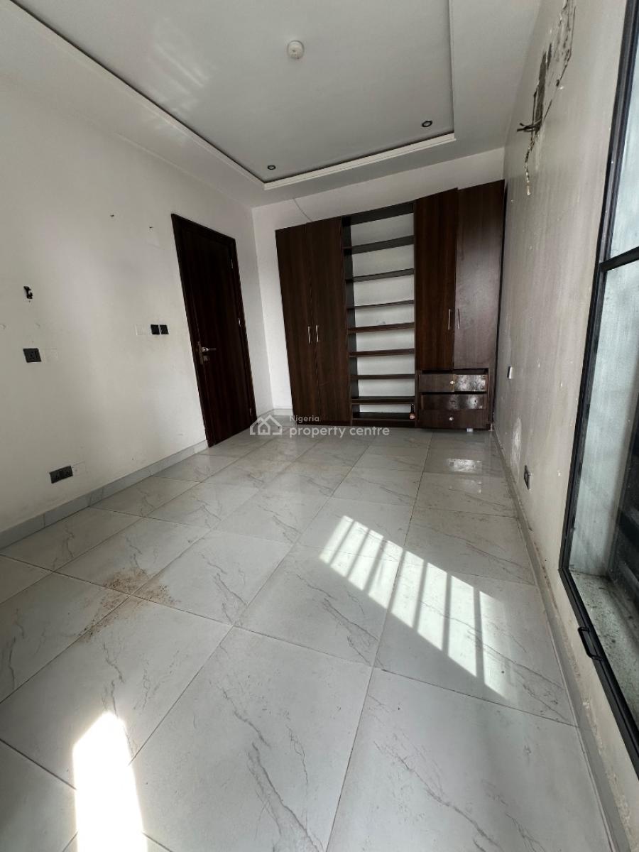 Specious Service 2 Bedroom Apartment, Ocean Breeze Estate, Ologolo, Lekki, Lagos, Flat / Apartment for Rent