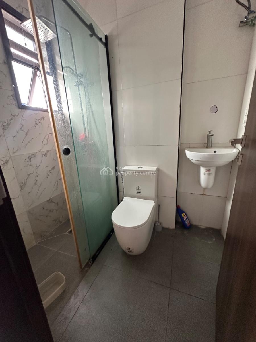 Specious Service 2 Bedroom Apartment, Ocean Breeze Estate, Ologolo, Lekki, Lagos, Flat / Apartment for Rent