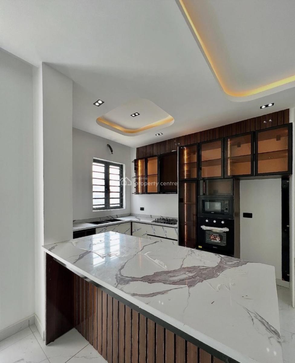 Newly Built 2 Bedroom Apartment, Fitted Kitchen, Ikate, Lekki, Lagos, Flat / Apartment for Sale