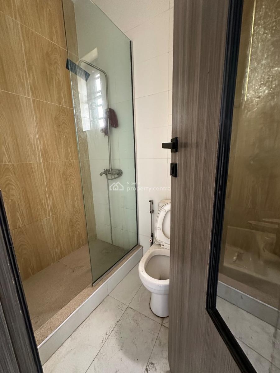 Specious 2 Bedroom Massonette, Ocean Breeze Estate, Lekki, Lagos, Flat / Apartment for Rent