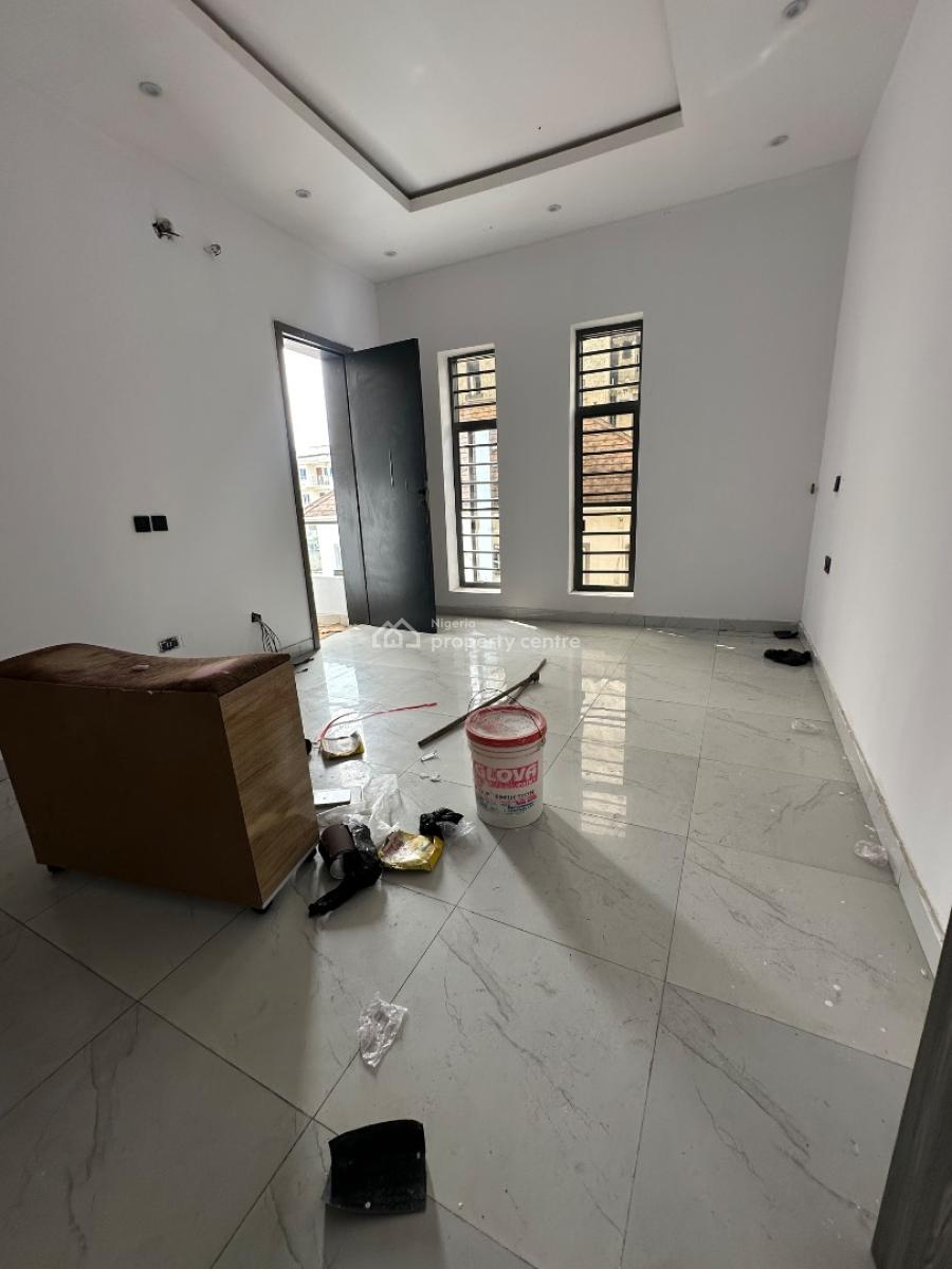 Specious 2 Bedroom Massonette, Ocean Breeze Estate, Lekki, Lagos, Flat / Apartment for Rent
