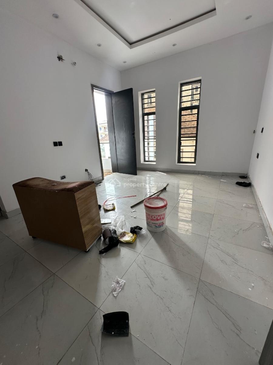 Specious 2 Bedroom Massonette, Ocean Breeze Estate, Lekki, Lagos, Flat / Apartment for Rent