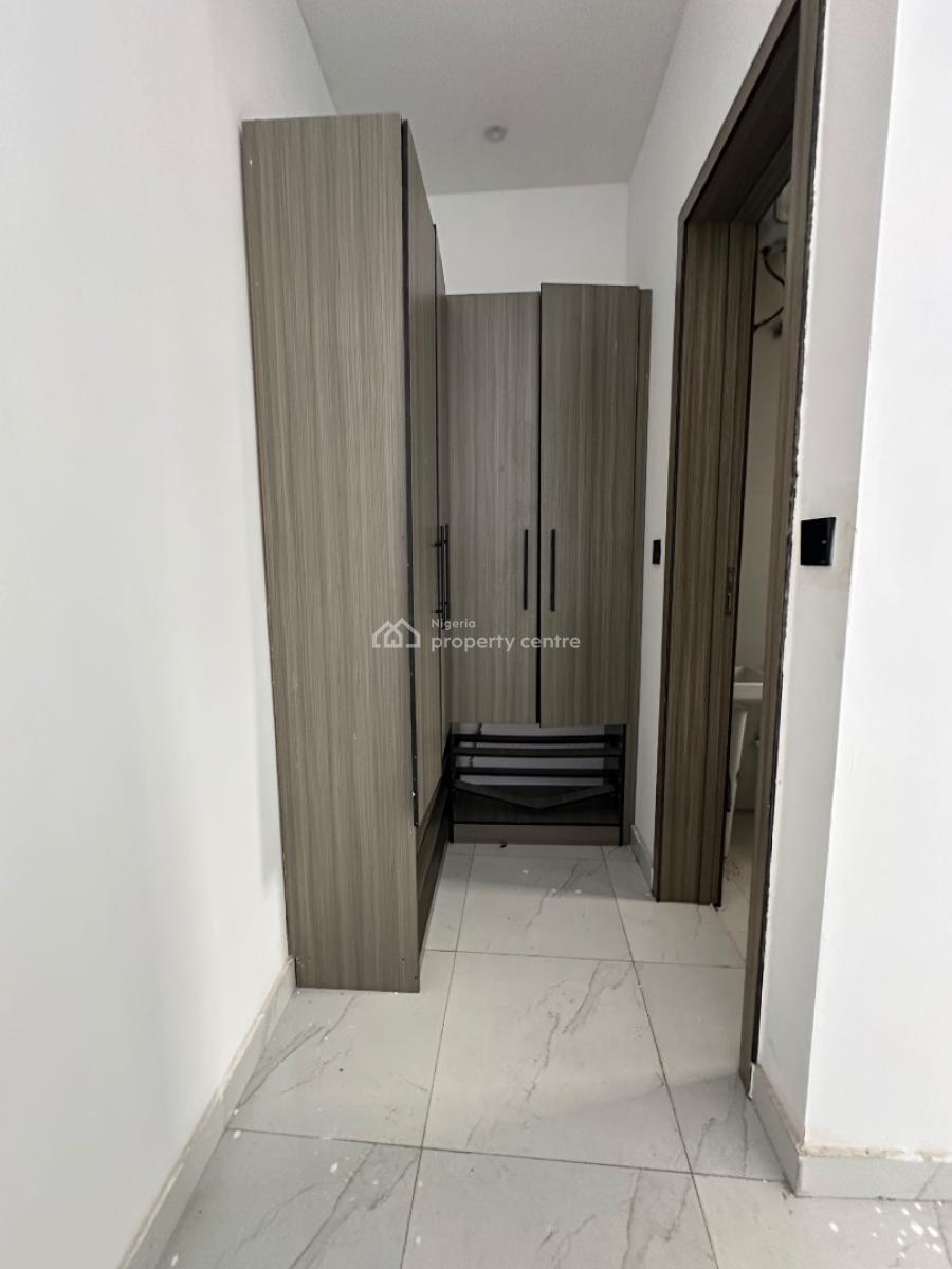 Specious 2 Bedroom Massonette, Ocean Breeze Estate, Lekki, Lagos, Flat / Apartment for Rent