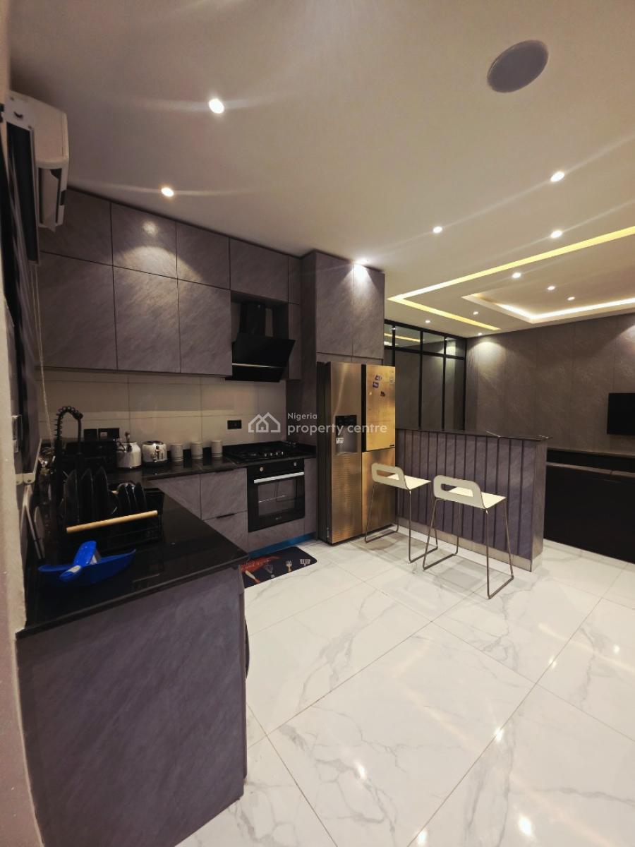 Fully Furnished 2 Bedrooms Flat, Lekki Phase 1, Lekki, Lagos, Flat / Apartment for Rent