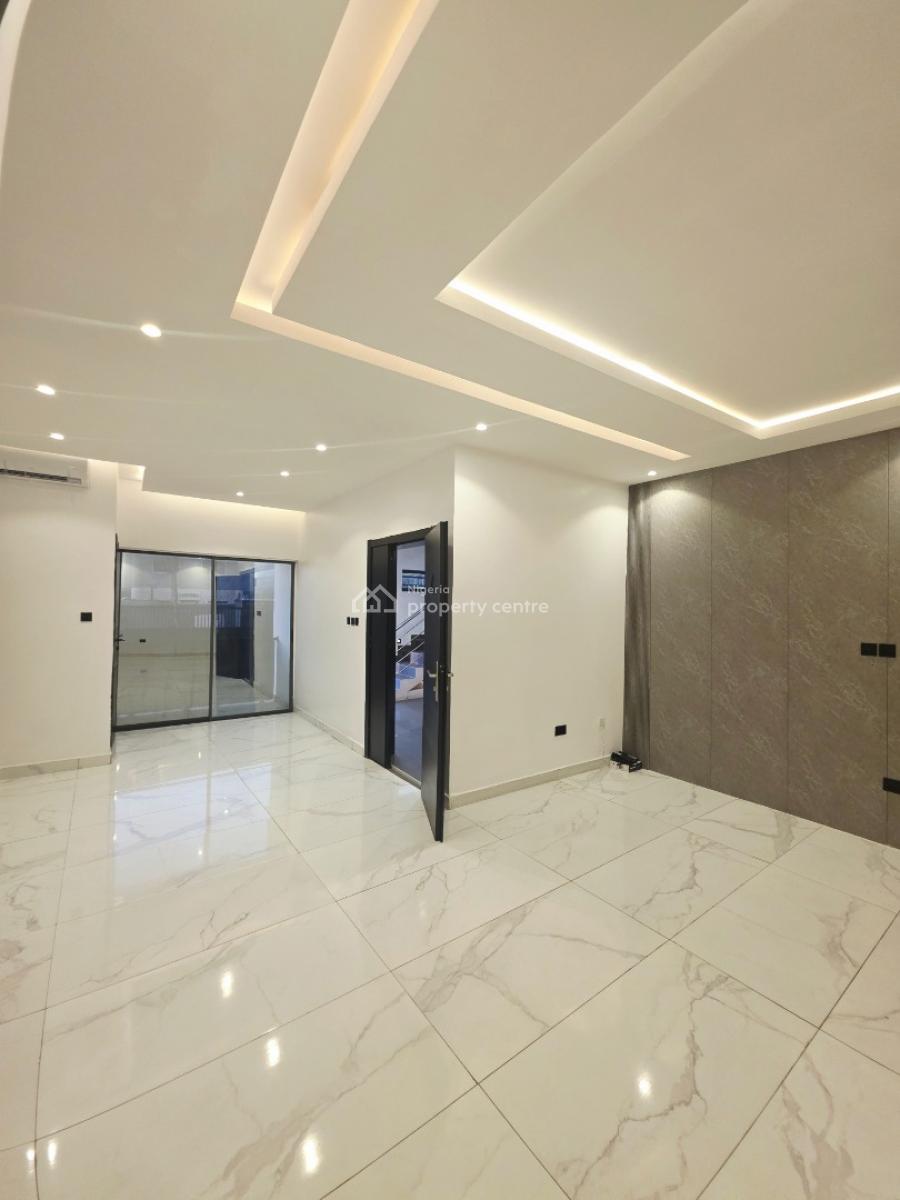 Newly Built 2bedrooms Flat, Lekki Phase1, Lekki Phase 1, Lekki, Lagos, Flat / Apartment for Sale