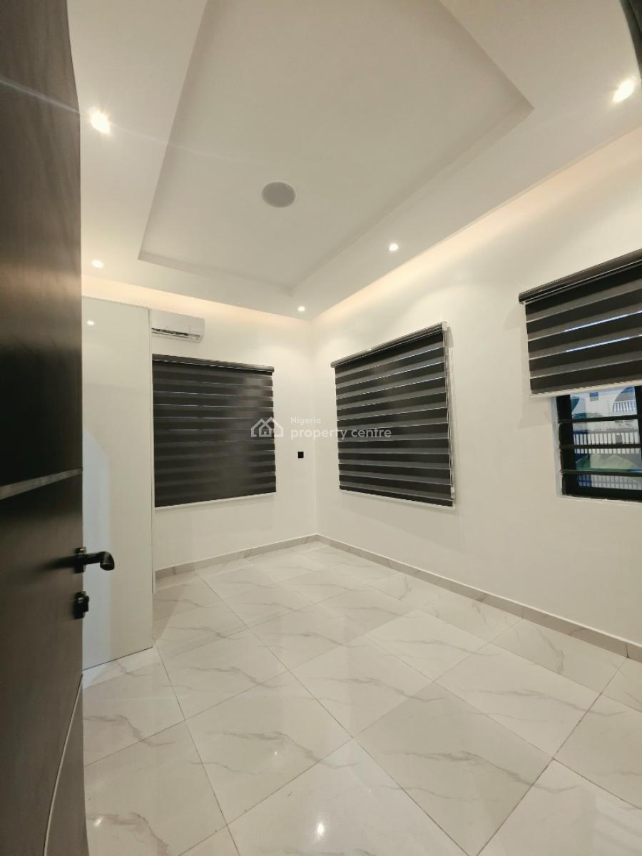 Newly Built 2bedrooms Flat, Lekki Phase1, Lekki Phase 1, Lekki, Lagos, Flat / Apartment for Sale