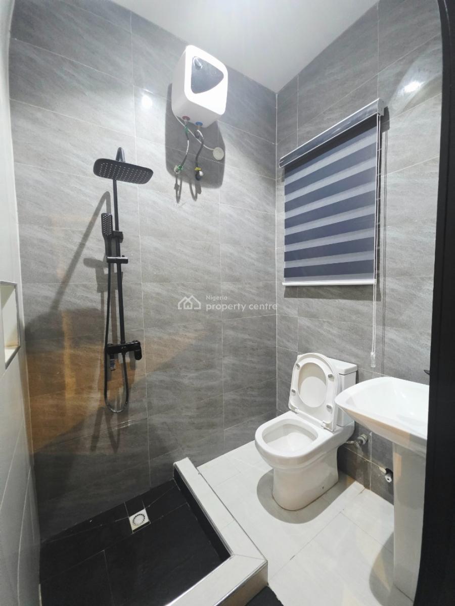 Newly Built 2bedrooms Flat, Lekki Phase1, Lekki Phase 1, Lekki, Lagos, Flat / Apartment for Sale