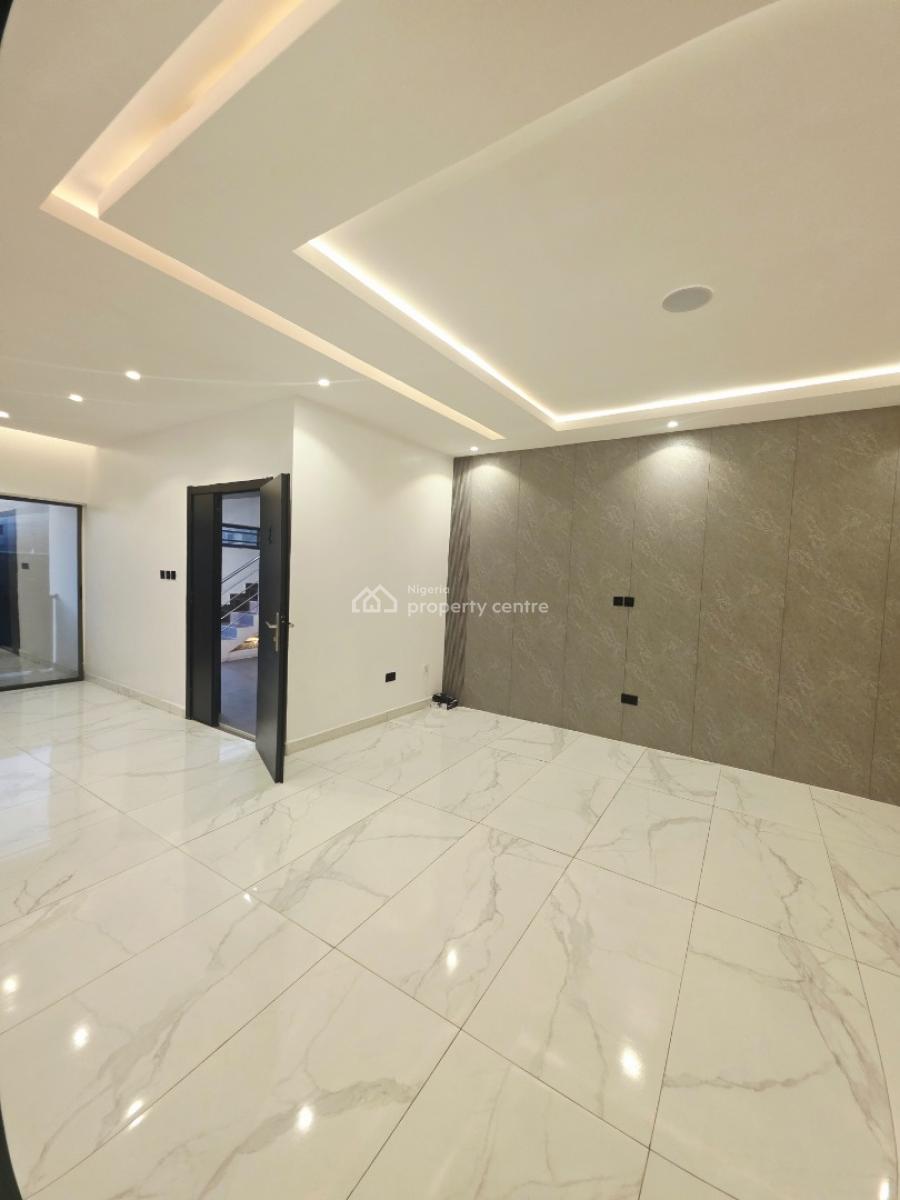 Newly Built 2bedrooms Flat, Lekki Phase1, Lekki Phase 1, Lekki, Lagos, Flat / Apartment for Sale