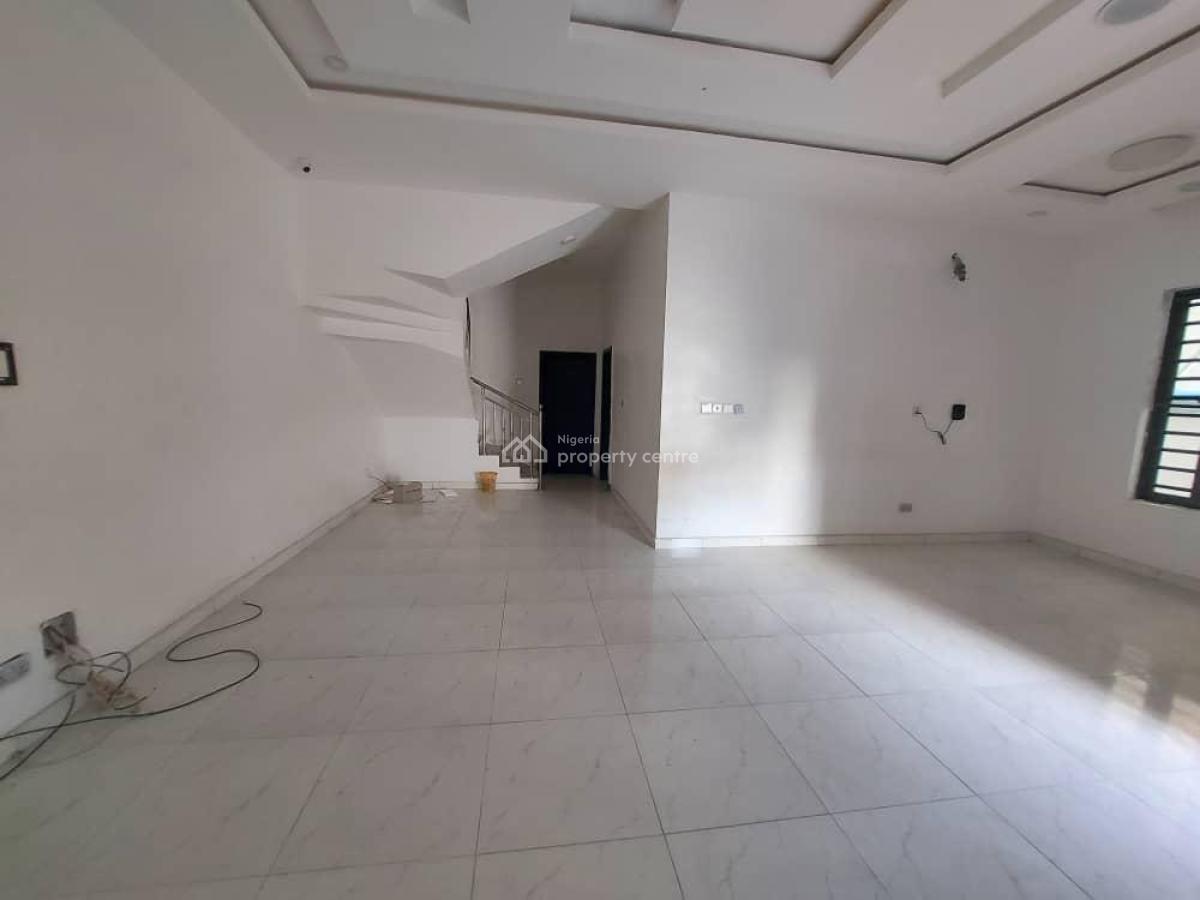 Well Fitted 4 Bed Duplex with 1bq, Chevron Lekki, Lekki, Lagos, Semi-detached Duplex for Rent