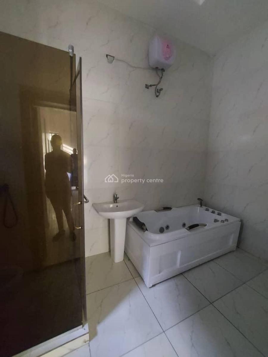 Well Fitted 4 Bed Duplex with 1bq, Chevron Lekki, Lekki, Lagos, Semi-detached Duplex for Rent