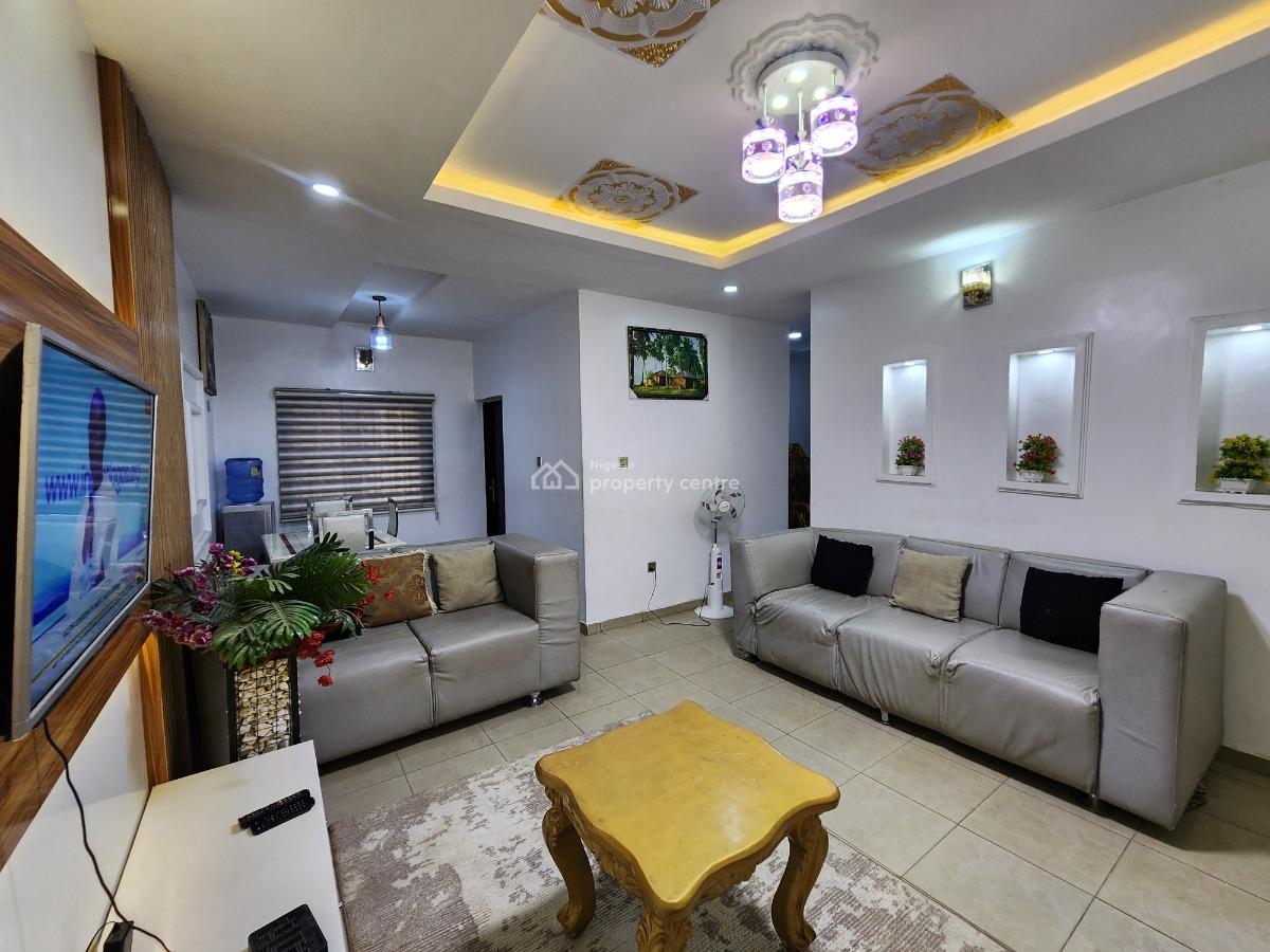 Fully Furnished, Luxuriously Finished, Luxury 2 Bedroom Apartment, Works and Housing Estate, Karu Phase I, Karu, Abuja, Flat / Apartment for Rent