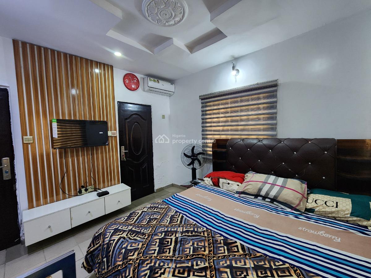 Fully Furnished, Luxuriously Finished, Luxury 2 Bedroom Apartment, Works and Housing Estate, Karu Phase I, Karu, Abuja, Flat / Apartment for Rent