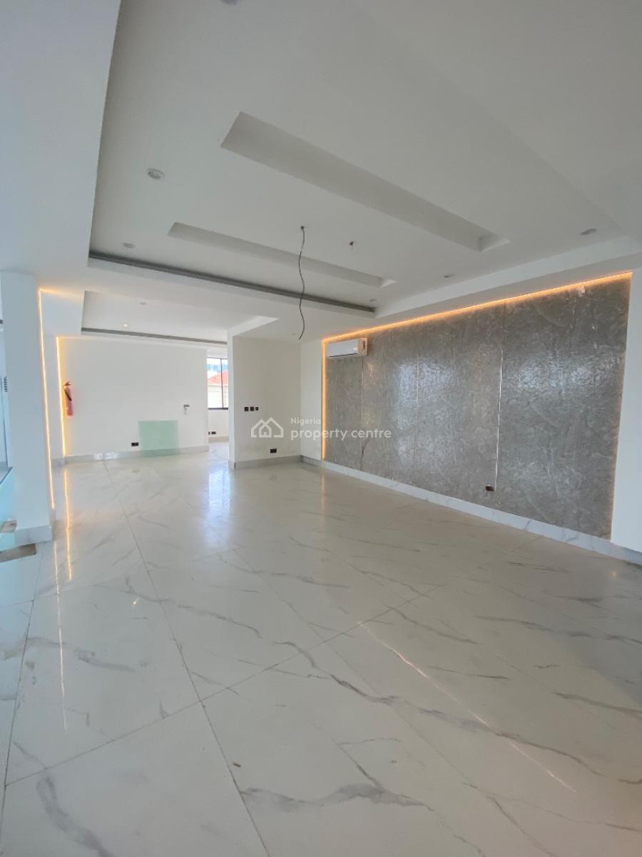Ultra Luxury 4bedroom Maisonatte with Bq , Sea View, Banana Island Road Note.(not Inside Banana Island Estate ), Ikoyi, Lagos, Flat / Apartment for Rent