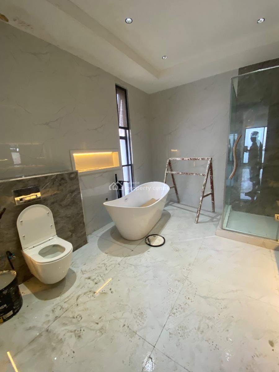 Ultra Luxury 4bedroom Maisonatte with Bq , Sea View, Banana Island Road Note.(not Inside Banana Island Estate ), Ikoyi, Lagos, Flat / Apartment for Rent
