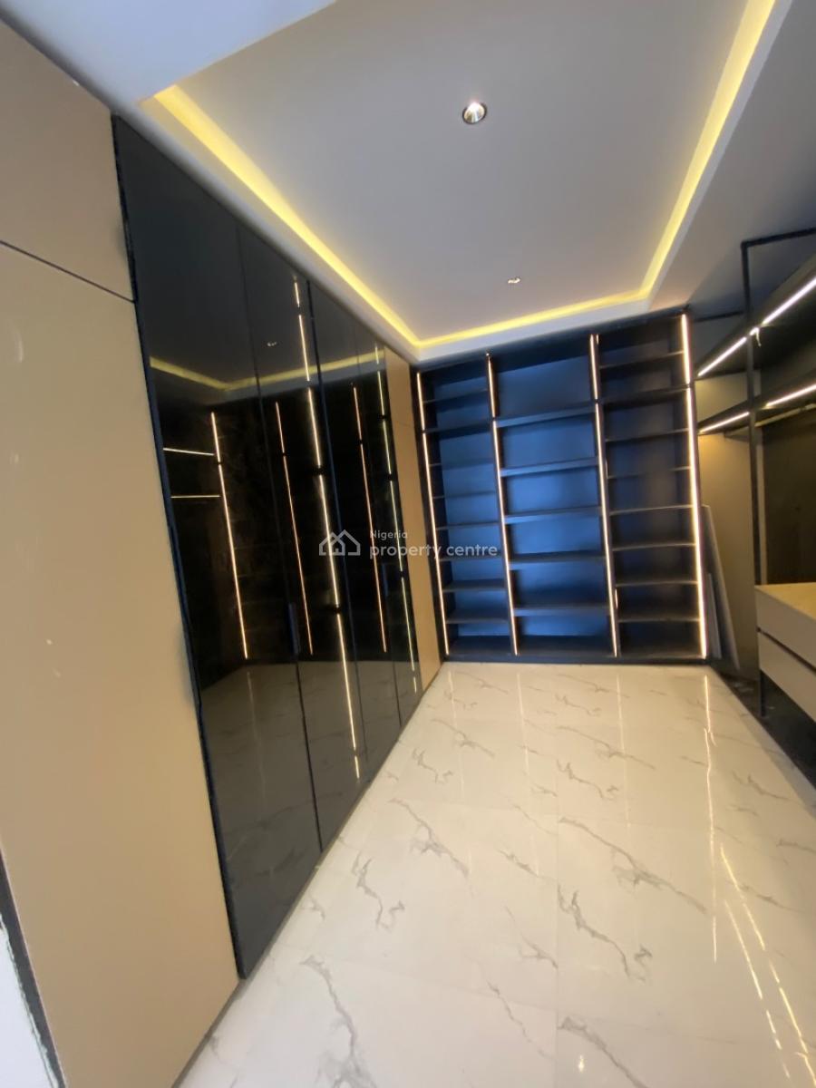 Ultra Luxury 4bedroom Maisonatte with Bq , Sea View, Banana Island Road Note.(not Inside Banana Island Estate ), Ikoyi, Lagos, Flat / Apartment for Rent