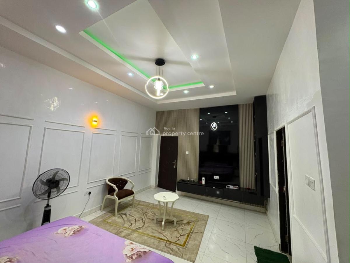 Fully Furnished 3 Bedroom Flat, First Floor, Wuye, Abuja, Flat / Apartment for Sale