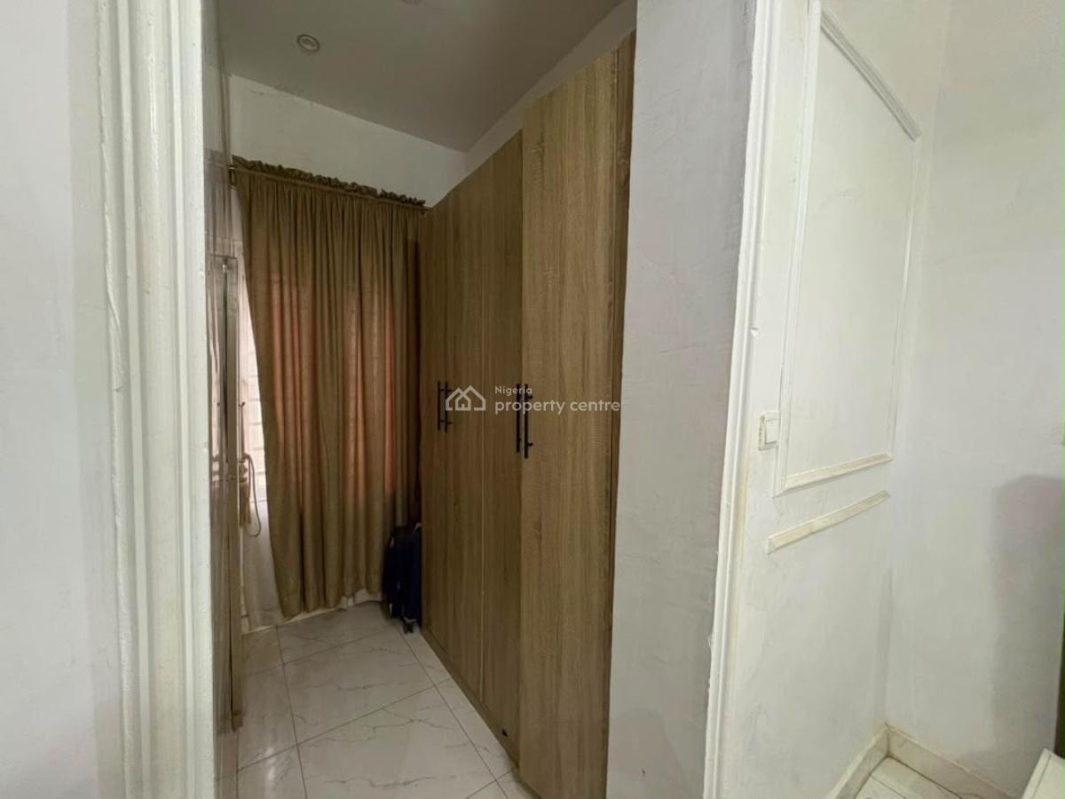 Fully Furnished 3 Bedroom Flat, First Floor, Wuye, Abuja, Flat / Apartment for Sale