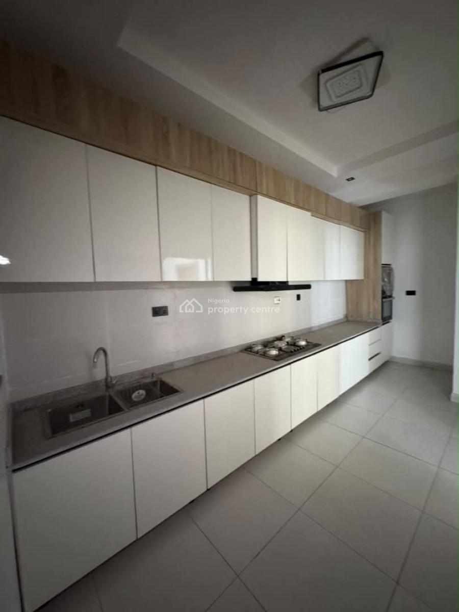Two Bedroom  Apartment, Ologolo, Lekki, Lagos, Flat / Apartment for Rent