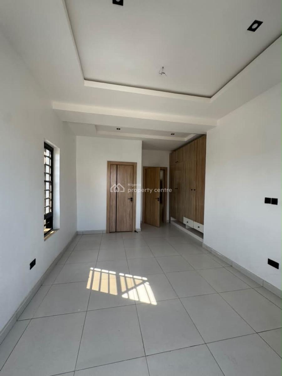 Two Bedroom  Apartment, Ologolo, Lekki, Lagos, Flat / Apartment for Rent