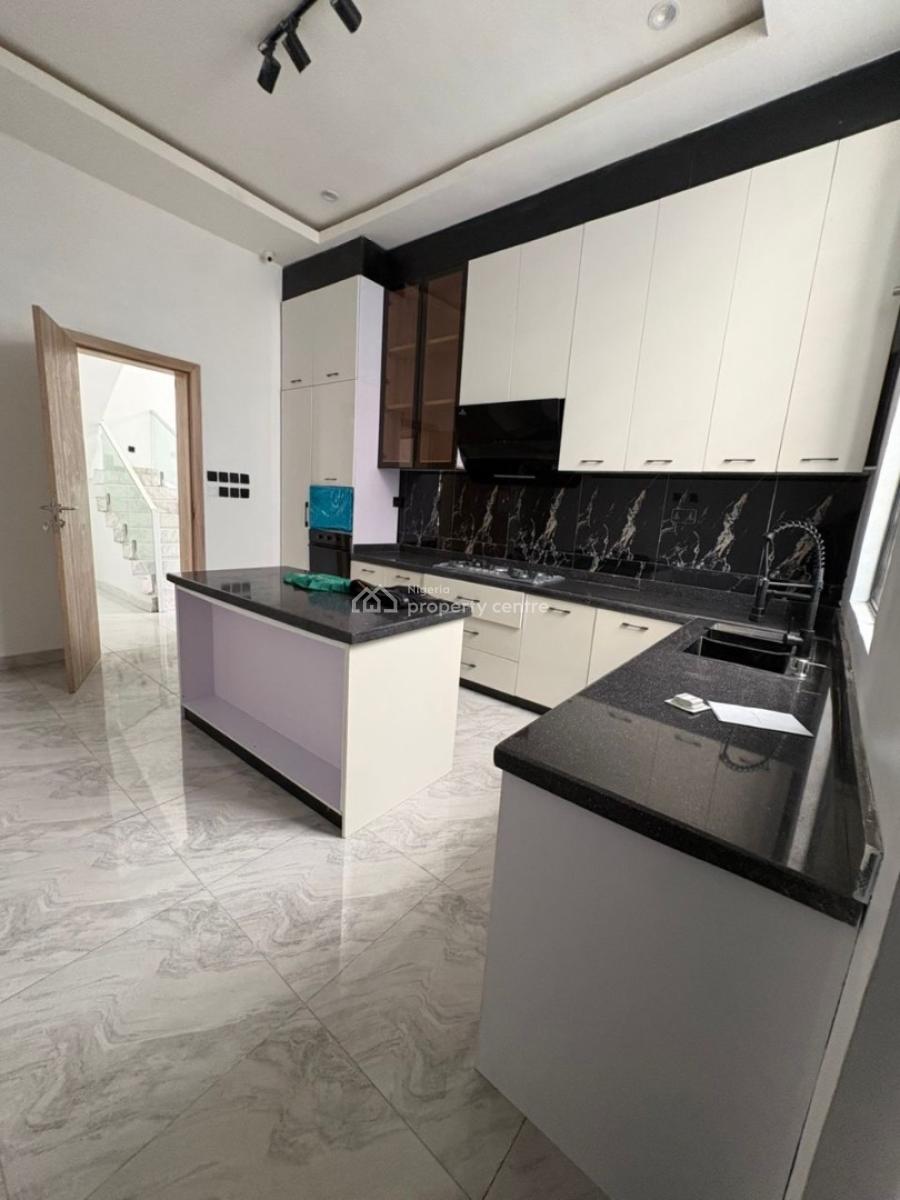 Luxury 4bedroom, Chevron, Lekki, Lagos, Semi-detached Duplex for Rent
