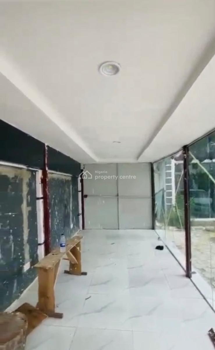 Shop, Off Admiralty Way, Lekki, Lekki, Lagos, Shop for Rent