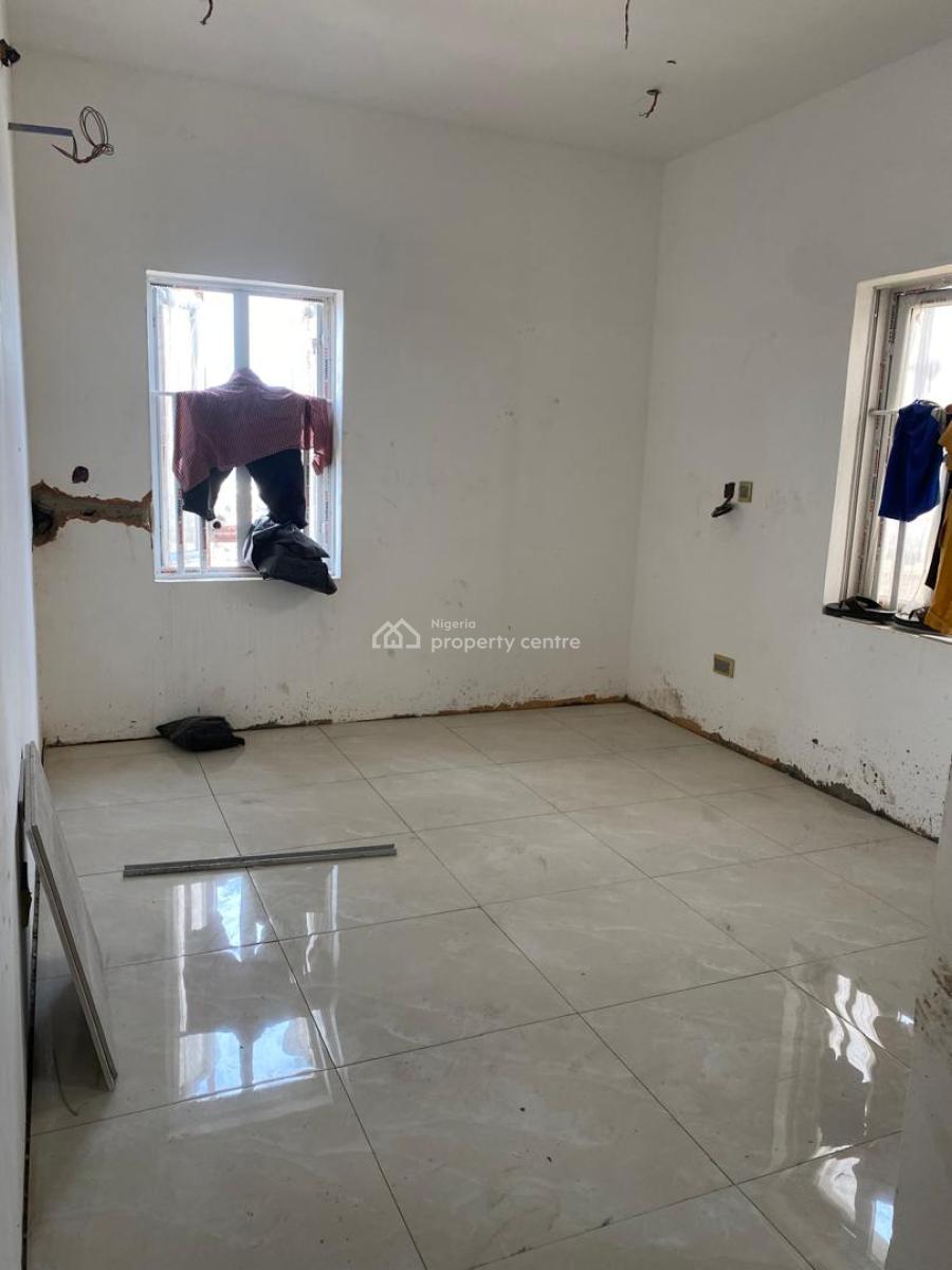 a Lovely Spacious Fantastic 3 Bedroom Maisonette with Bq, Alcove Estate, Alagomeji, Yaba, Lagos, House for Sale