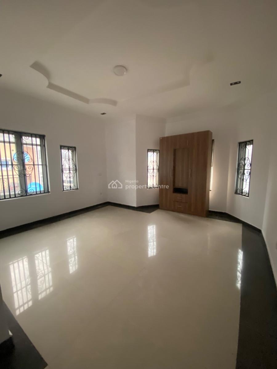 Highly Resourceful 8bedroom Mansion Best for Residential & Commercial, Serene & Secure Estate Close to Express, Ikota, Lekki, Lagos, Detached Duplex for Sale