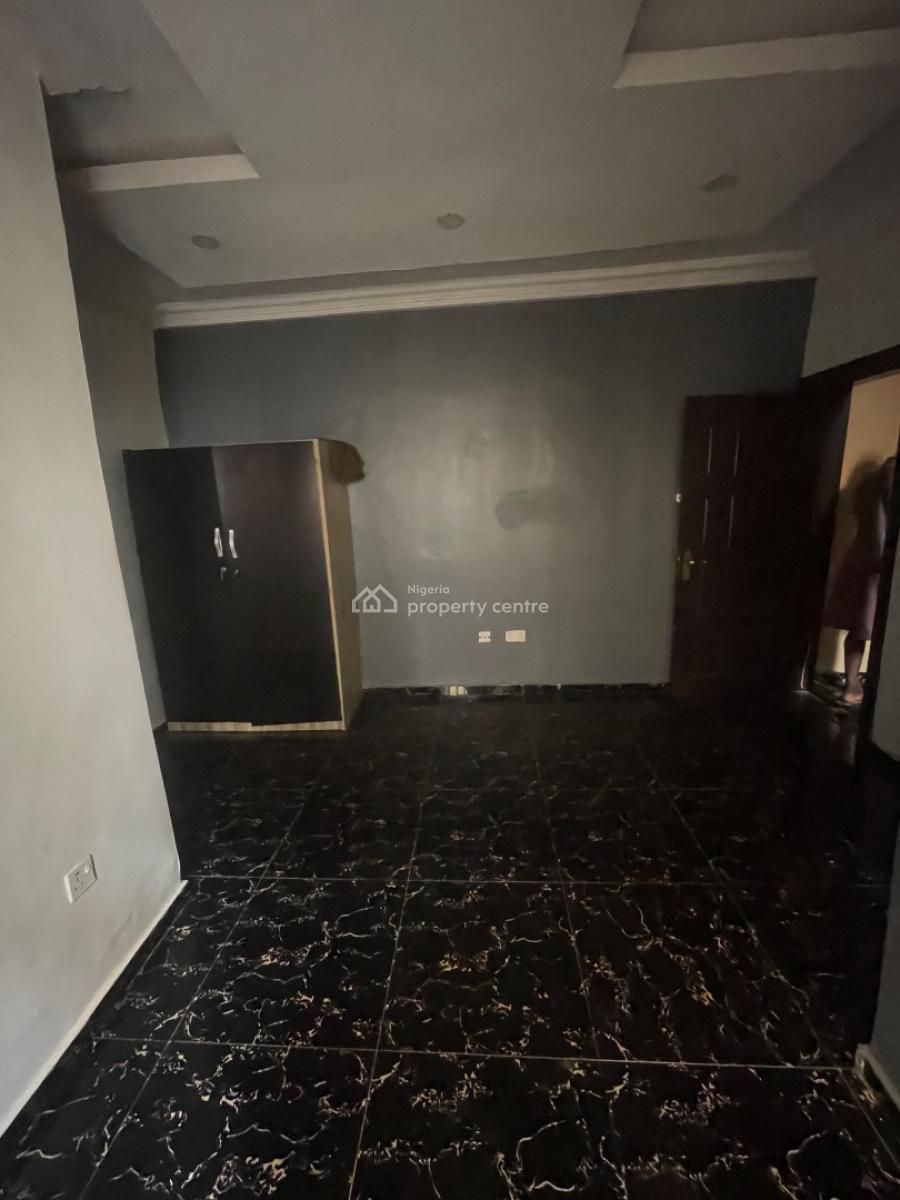 Standard Serviced Room Self-contain, in a Gated & Serene Neighborhood, Akoka, Yaba, Lagos, Self Contain (single Rooms) for Rent
