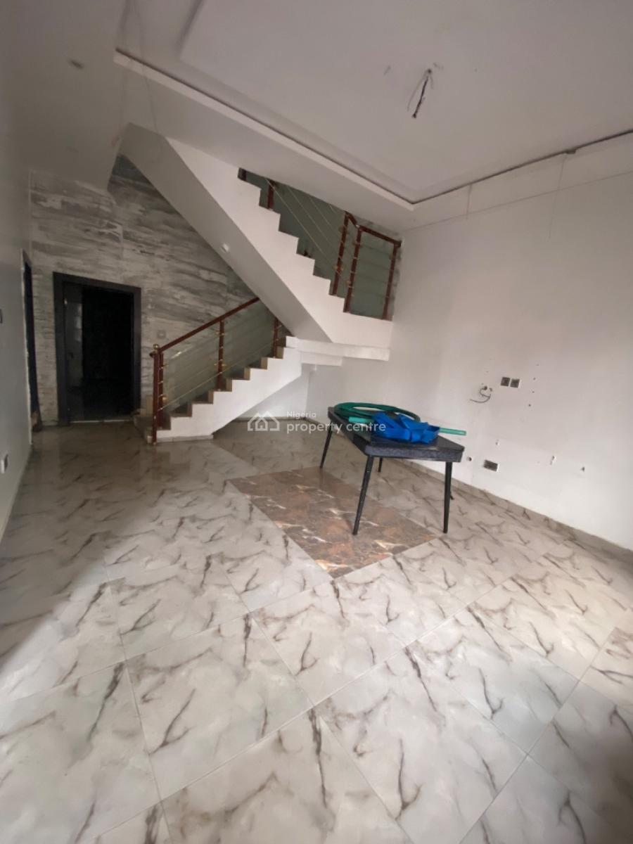 Hot Urgent Distress Offer 4bedroom Semidetached +bq in a Secure Estate, in a Secure & Serene Estate, Ikota, Lekki, Lagos, Semi-detached Duplex for Sale