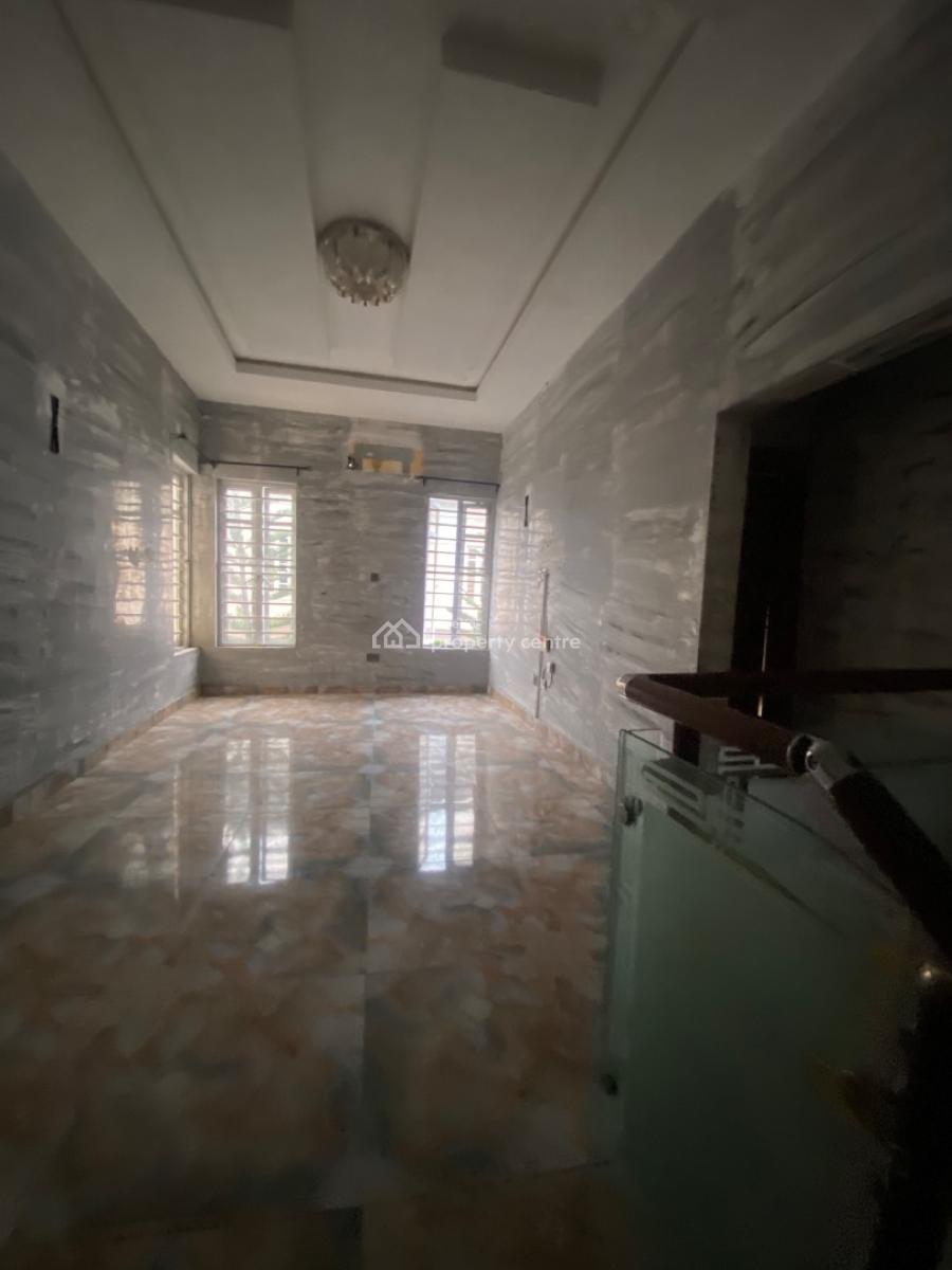 Hot Urgent Distress Offer 4bedroom Semidetached +bq in a Secure Estate, in a Secure & Serene Estate, Ikota, Lekki, Lagos, Semi-detached Duplex for Sale