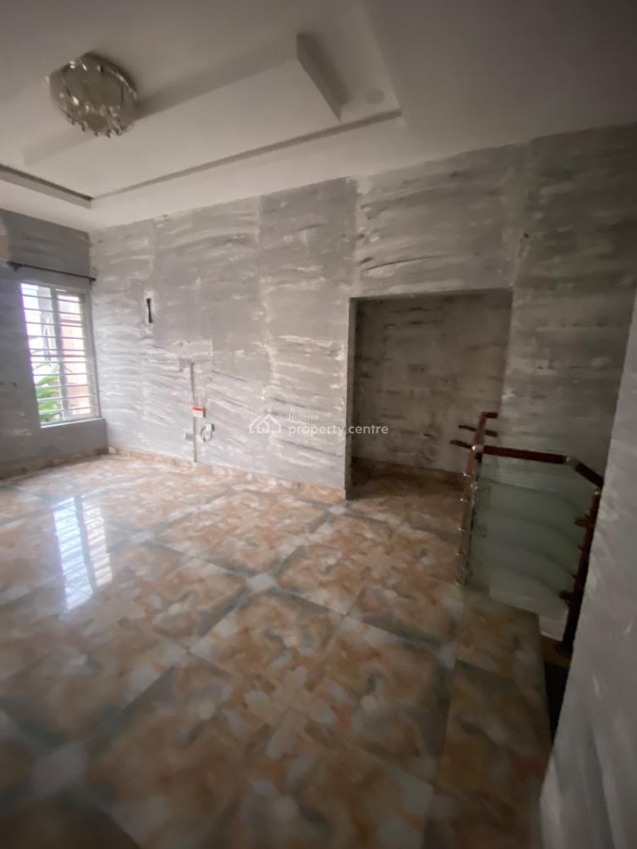 Hot Urgent Distress Offer 4bedroom Semidetached +bq in a Secure Estate, in a Secure & Serene Estate, Ikota, Lekki, Lagos, Semi-detached Duplex for Sale