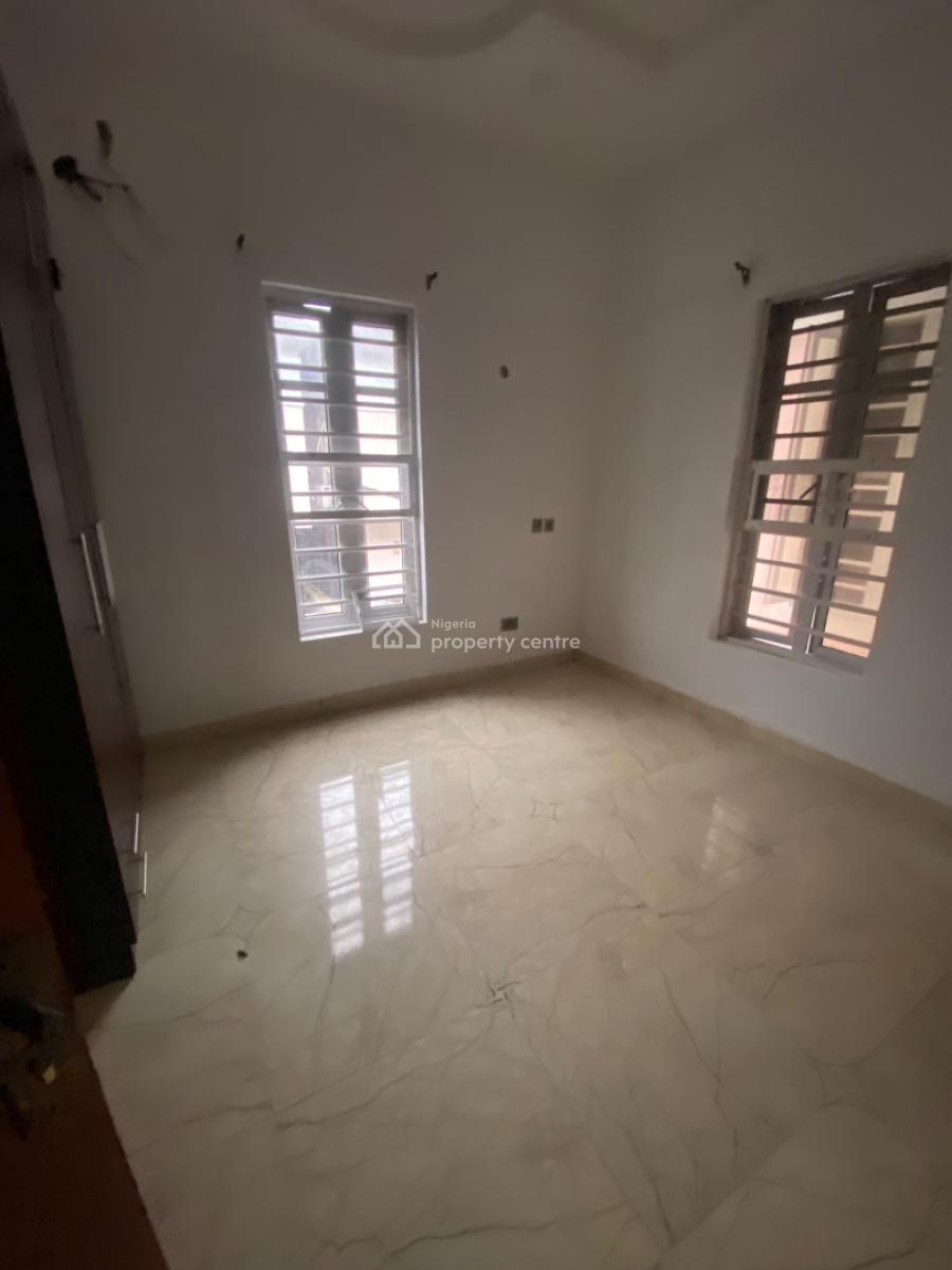 Hot Urgent Distress Offer 4bedroom Semidetached +bq in a Secure Estate, in a Secure & Serene Estate, Ikota, Lekki, Lagos, Semi-detached Duplex for Sale