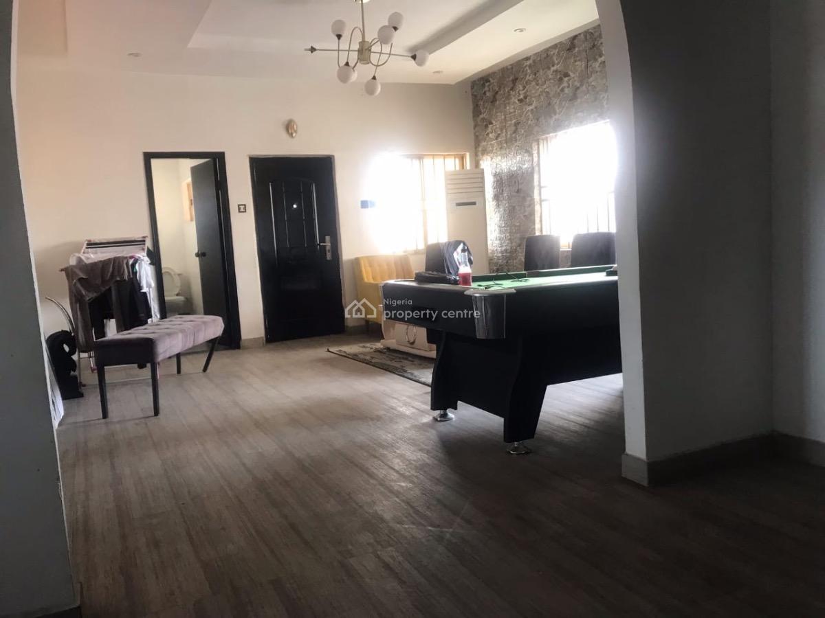Luxury 3bedroom Apartment, Off Admiralty Way, Lekki, Lagos, Flat / Apartment for Rent